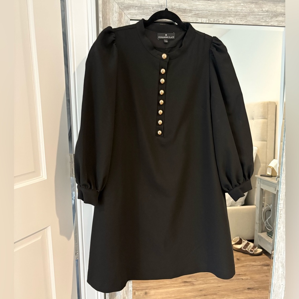 Pomander Place Black Long Sleeve Dress